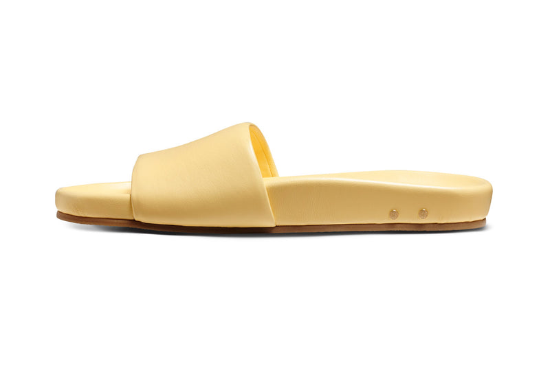 Gallito leather slide sandal in glow - product side shot