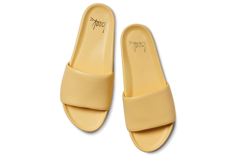 Gallito leather slide sandal in glow - product top shot