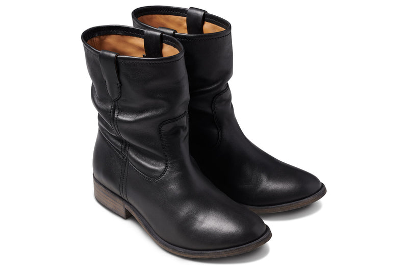 Grouse slouchy leather boot in black - product angle shot