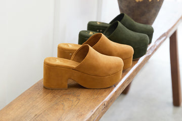 Group shot of Petrel suede platform heel in caramel and moss