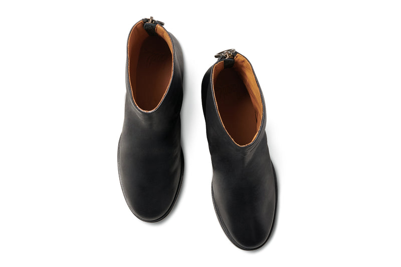 Pheasant leather boot in black - product top shot