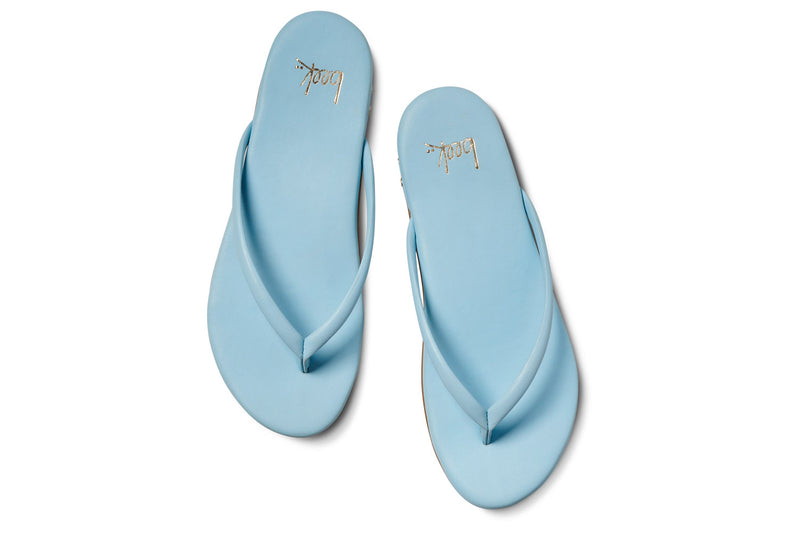 Sunbeam leather flip flop sandals in sky - product top shot