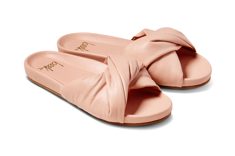 Tesia leather slide sandal in blush - product angle shot